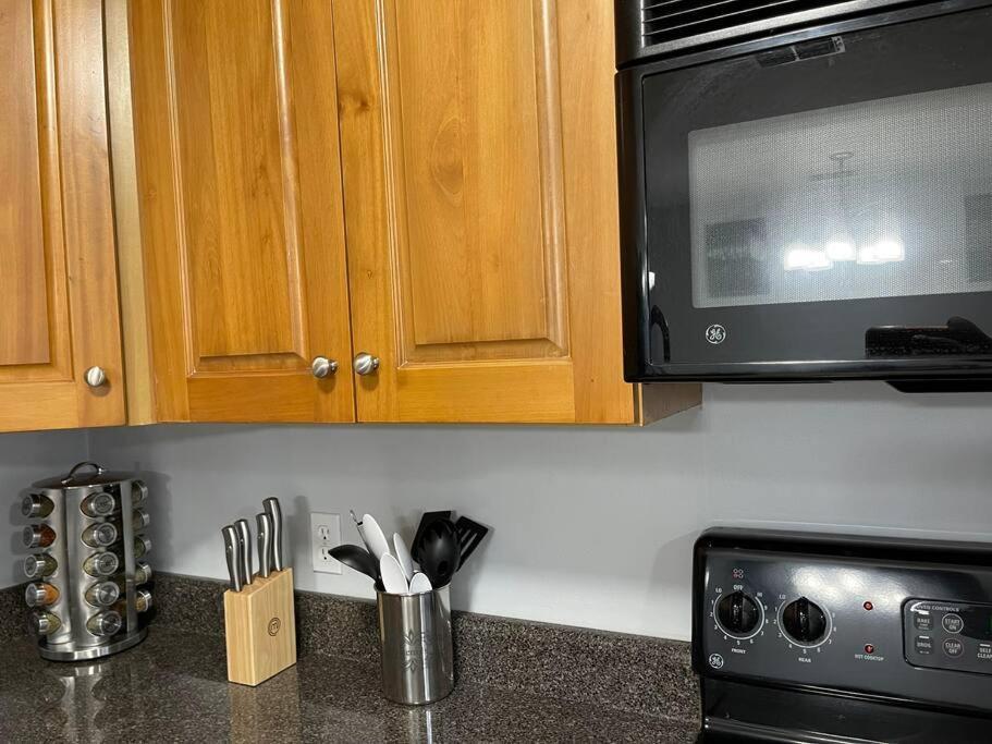 Cheerful 3-Bedrooms With Free Parking On Premises Tallahassee Dış mekan fotoğraf